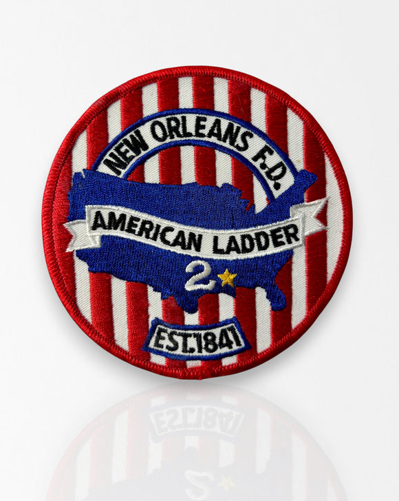 Véritable Écusson de Pompier Américain - New Orleans Fire Department  - Environ 10cm
