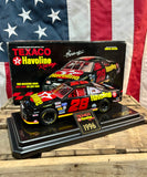Véritable miniature NASCAR Échelle 1:24 - n°28 - Ernie Irvan - Sur socle - Import USA
