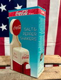 Véritable Salière (Sel & Poivre) en forme de distributeur Coca-Cola® - Sous licence officielle - 1993