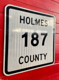 Véritable panneau routier américain OHIO HOLMES 187 COUNTY 46x46cm