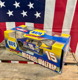 Véritable miniature NASCAR Échelle 1:24 - Nº15 Michael Waltrip- Import USA
