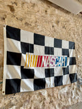 Véritable drapeau NASCAR damier officiel - 1,52 m x 0,91 m - Provenance Caroline du Nord