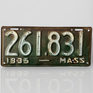 Massachusetts de 1935 (90 ans) - 261 831