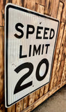 Véritable panneau Routier Américain SPEED LIMIT 20 - 46x71,5cm - Provenance Indiana