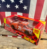 Véritable miniature NASCAR Échelle 1:24 - Nº21 Michael Waltrip - Import USA