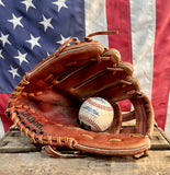 Véritable Gant de Baseball - Wilson - Édition Dave Rader - Provenance Kentucky, USA - Époque 1970’s