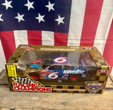 Véritable miniature NASCAR Échelle 1:24 - Nº6 Mark Martin- Import USA