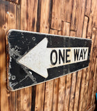 RARE - Véritable panneau routier Américain - ONE WAY - EN RELIEF ! 91x30.5cm - Années 1950's - Provenance Indiana, USA