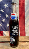 RARE - Véritable Bouteille en Verre Pepsi - University of Iowa vs Iowa State University - 1977 - Pleine et Scellée - Provenance États-Unis