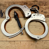Véritable Paire de Menottes Smith&Wesson - Époque 1970’s - Provenance Texas !