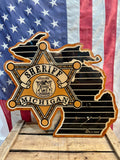 UNIQUE ET EXCEPTIONNELLE - Horloge Sheriff Michigan - Fabriquée pour le départ en retraite d'un policier - Années 1980's