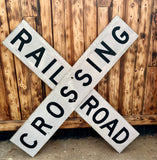 Veritable panneau Routier Américain - RAILROAD CROSSING - environ 90x90cm - Provenance Michigan, USA
