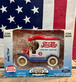 Véritable miniature-tirelire camion et pompe essence PEPSI en métal - 1990’s - Provenance Texas, USA