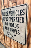 Véritable panneau routier Américain - MOTOR VEHICLES - 61X61cm - Provenance Ohio, USA