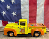Véritable miniature tirelire Ford F-100 de 1956 en métal - Echelle 1:25 - Import USA