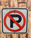 Véritable panneau routier Américain - NO PARKING - 30x30cm - Provenance Kentucky, USA