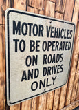 Véritable panneau routier Américain - MOTOR VEHICLES - 61X61cm - Provenance Ohio, USA