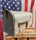 Véritable boîte aux lettres américaine - MADE IN USA - Provenance Nebraska