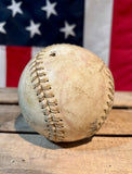 Véritable Balle de Softball Américain - Provenance Iowa - Authentique