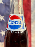RARE - Véritable Bouteille en Verre Pepsi - University of Iowa vs Iowa State University - 1977 - Pleine et Scellée - Provenance États-Unis
