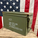 Véritable Caisse à munitions en métal de l’US Army - VIDE - Provenance Alabama