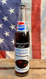 RARE - Véritable Bouteille en Verre Pepsi - University of Iowa vs Iowa State University - 1977 - Pleine et Scellée - Provenance États-Unis