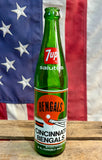 Véritable Bouteille en Verre 7Up - Édition Cincinnati Bengals - 1973 - Provenance États-Unis