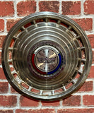 Véritable enjoliveur de voiture en métal - Ford Galaxy de 1965   - Import Texas, USA