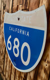 Véritable panneau Routier Américain INTERSTATE 680 - 76x63cm - Provenance Californie