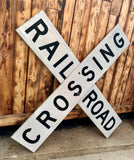 Veritable panneau Routier Américain - RAILROAD CROSSING - environ 90x90cm - Provenance Michigan, USA