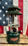 Véritable lampe à pétrole Coleman - Made in USA - 1999 (27 ans) - Provenance Ohio