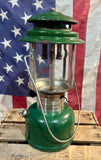Véritable lampe à pétrole Coleman - Made in USA - 1979 (47 ans) - Provenance Kentucky