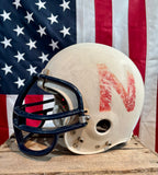 Véritable Casque de Football Américain - Provenance Nebraska