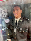 Figurine Elvis Presley dans sa boîte d’origine ! Édition Elvis Presley US Army - 1990’s - Provenance Iowa, USA