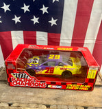 Véritable miniature NASCAR Échelle 1:24 - Nº29 Steve Grissom - Import USA