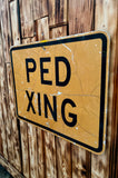 Véritable panneau Routier Américain - PED XING (Crossing) - 61x46cm - Provenance Nevada