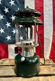 Véritable lampe à pétrole Coleman - Made in USA - 1999 (27 ans) - Provenance Ohio