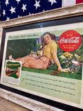 Véritable affiche publicitaire encadrée Coca-Cola® datant de 1941 ! MADE IN USA