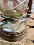 Véritable Lampe Ferroviaire à Pétrole - DIETZ - Époque 1970’s