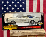 RARE - Véritable miniature XXL Ford Mustang 1964 ½ Édition Pace Car Indianapolis 500 - Échelle 1/12 - Import USA