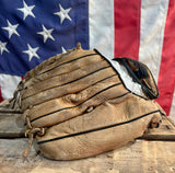 Véritable Gant de Baseball - Newport - Provenance Iowa, USA - Époque 1960’s