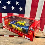 Véritable miniature NASCAR Échelle 1:24 - Nº16 Ted Musgrave- Import USA
