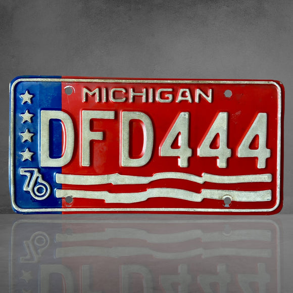 Michigan Bi-Centenaire 1976 - DFD 444