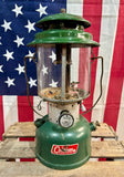 Véritable Lampe à Pétrole Coleman - - MADE IN USA - 1968 (58 ans) - Provenance Alabama