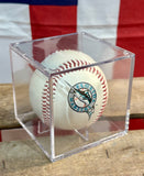 Véritable balle de baseball commémorative - Florida Marlins Chuck Carr - Dans sa boîte de présentation - Import USA