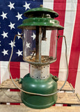 Véritable Lampe à Pétrole Coleman - - MADE IN USA - 1968 (58 ans) - Provenance Alabama