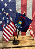 Ancien porte-drapeaux américain avec drapeaux USA et Michigan - 30cm environ - 1975 - Import USA