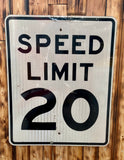 Véritable panneau Routier Américain SPEED LIMIT 20 - 46x71,5cm - Provenance Indiana