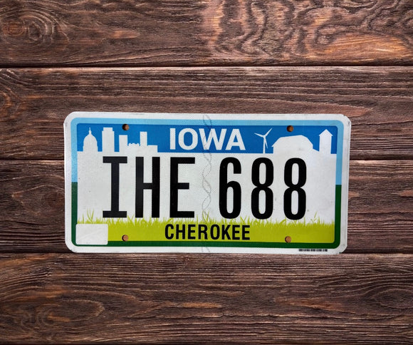 Iowa Cherokee IHE 688